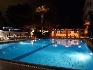 Hotel Smart Rhodes Kremastí